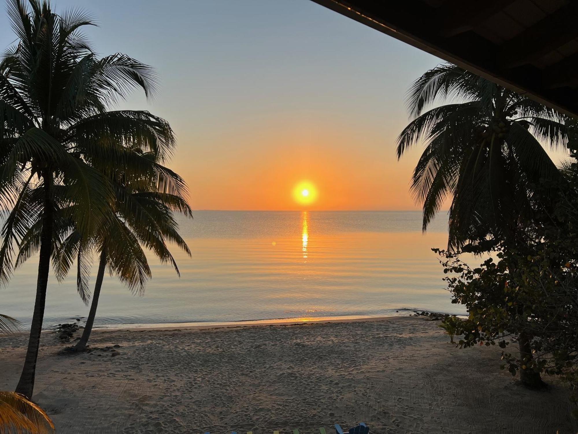 Bella Sway Belize Villa Maya Beach ภายนอก รูปภาพ